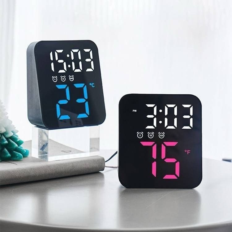 デジタル時計 コンパクト 置型 マルチ機能 ブルー 目覚まし時計 温度計 時計