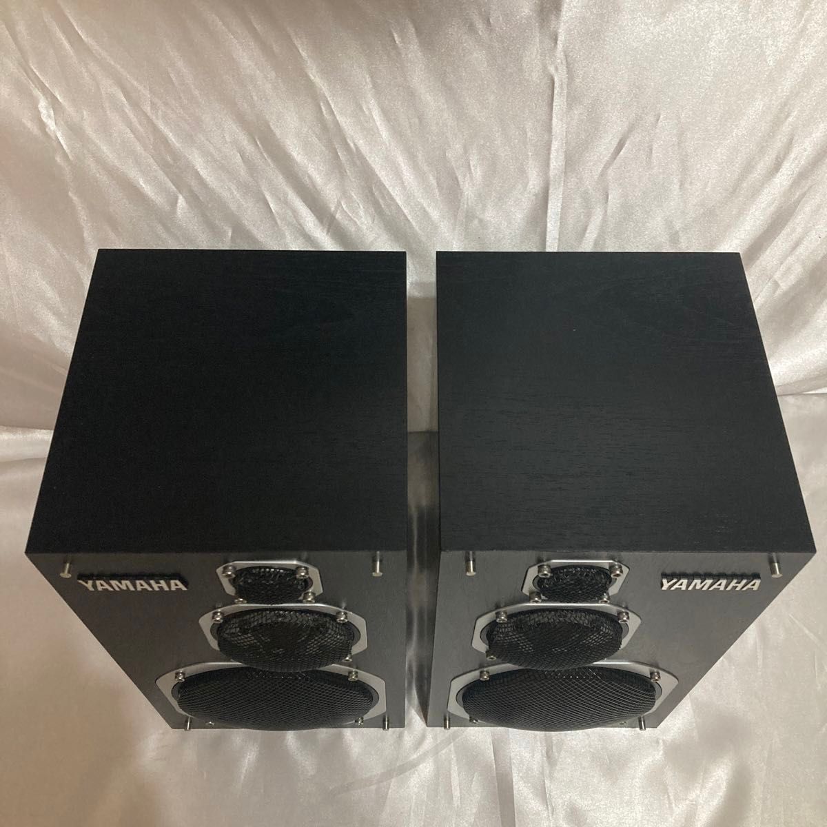 美品 モニタースピーカー ヤマハ NS 1000MM ミニ 3ウェイ 左右 美品 モニタースピーカー ヤマハ NS 1000MM ミニ 3ウェイ 左右