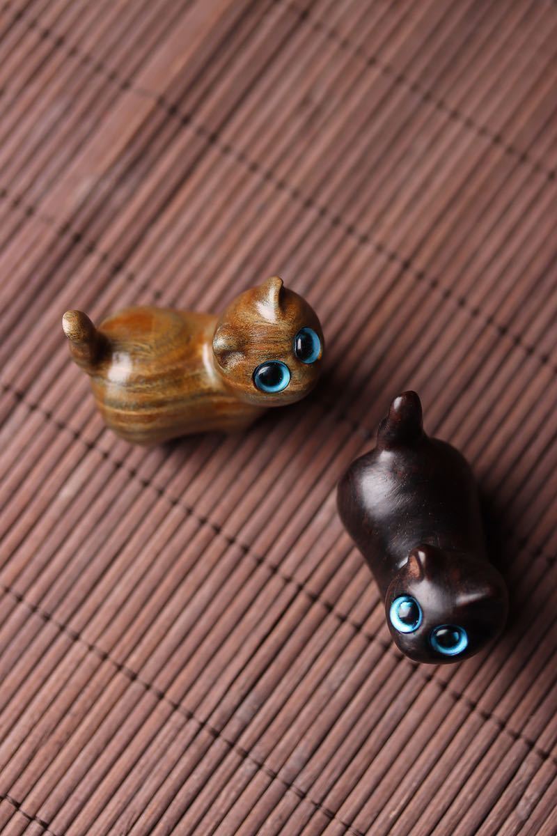 2 pcs set tree carving cat green . ebony desk decoration ornament bell attaching gift box attaching 