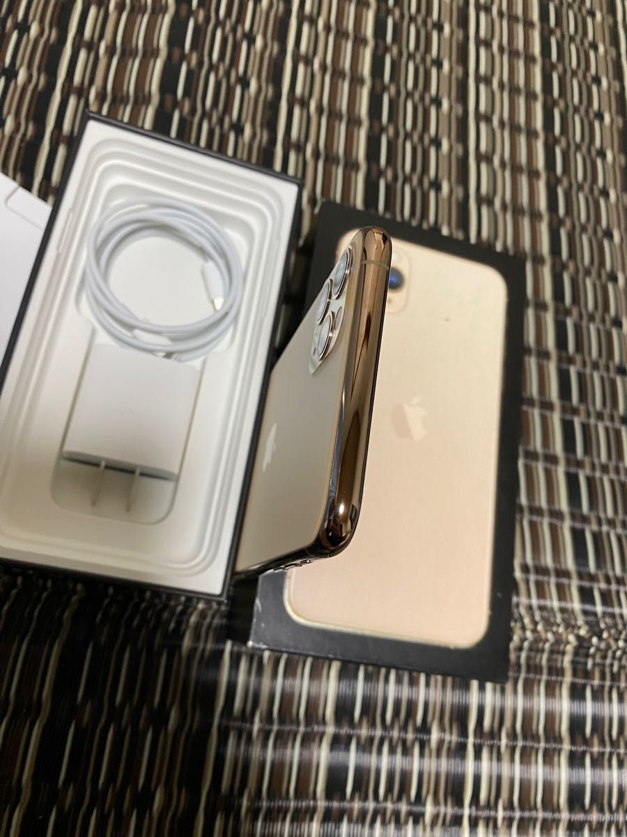 専用ページ　iPhone 11 pro max 256gb SIM フリー　安心保証