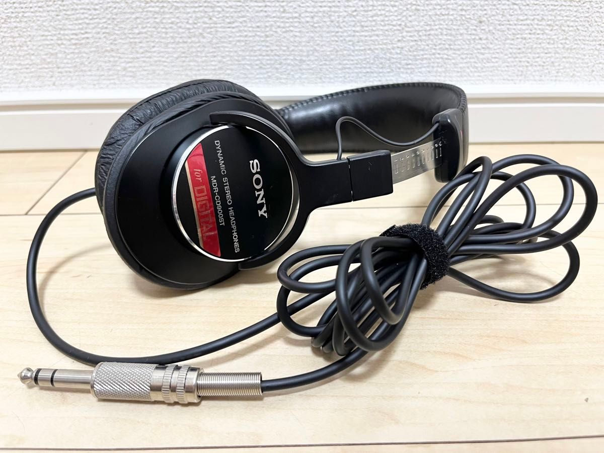 ヘッドホン ソニー mdr-cd900st かれる 動作OK ヘッドホン ソニー mdr-cd900st かれる 動作OK