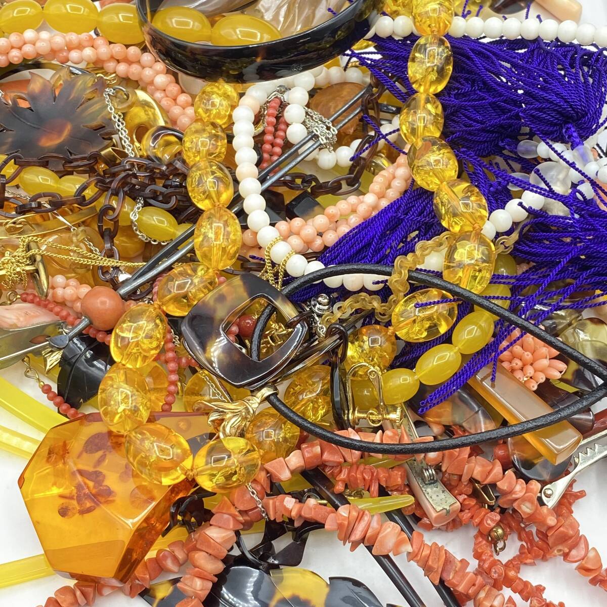 [F27] approximately 1147g tortoise shell / amber /...*. accessory imite-shon coral amber . summarize present condition goods 