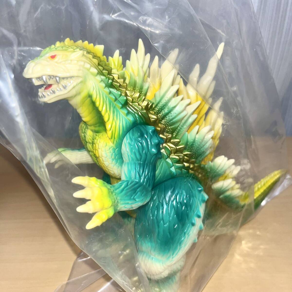 赤目 ゴジラ 1999 ハワイ カラー 緑 Hawaii Green ミレニアム 2000 ミレゴジ 350 マルサン GODZILLA MILLENIUM ソフビ sofvi MARUSAN_画像1