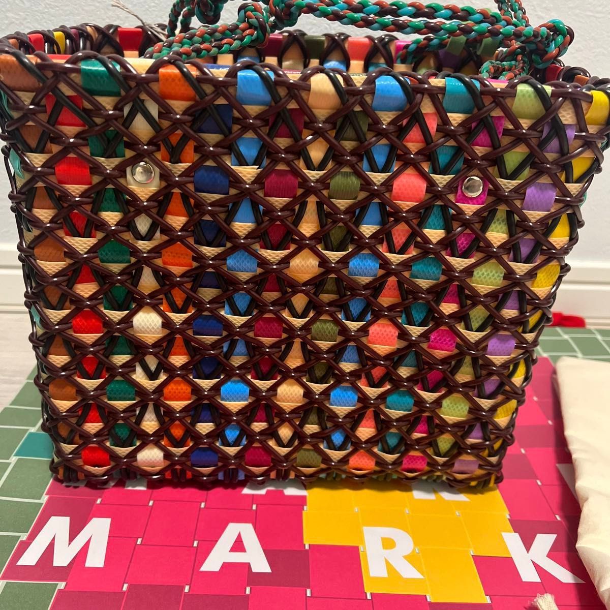 MARNI マルニマーケット ケーキバスケット ブラックチェリー MARNI マルニマーケット ケーキバスケット ブラックチェリー