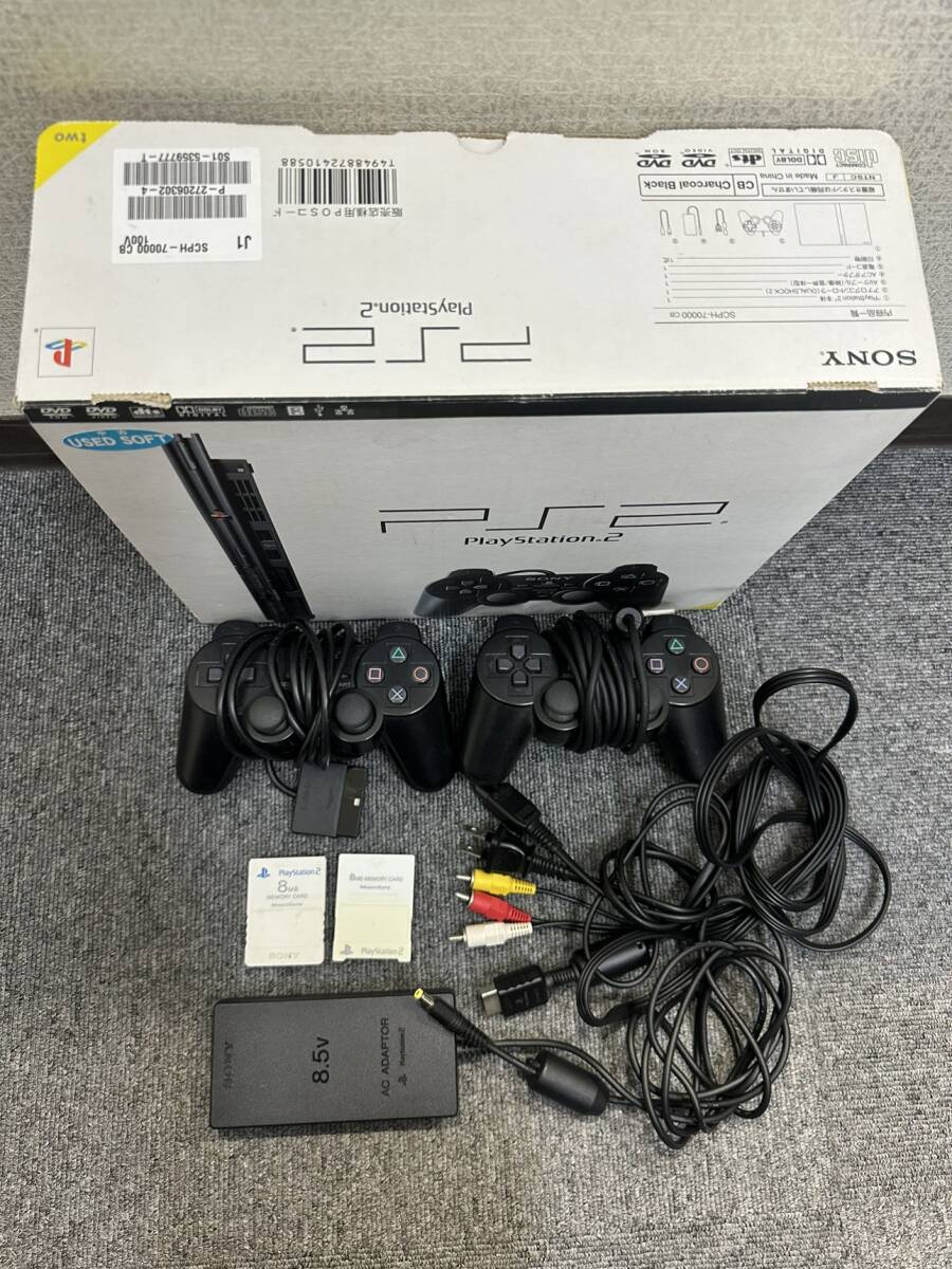 【DK 23950】１円～ プレイステーション2 Playstation2 本体 コントローラー２個 メモリーカード２個 ソフト 付属 SONY 通電確認済 現状品_画像2