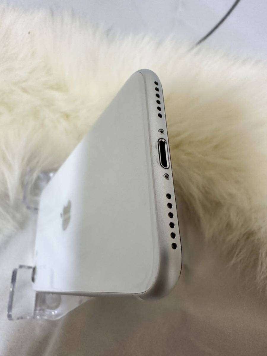 iPhone SE 第2世代 ホワイト 64 GB SIMフリー「超美品』の画像9