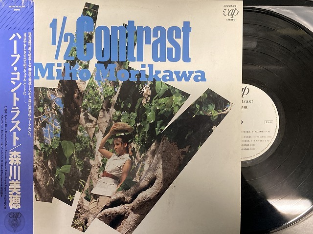  Morikawa Miho / половина * Contrast записано в Японии ( obi царапина )