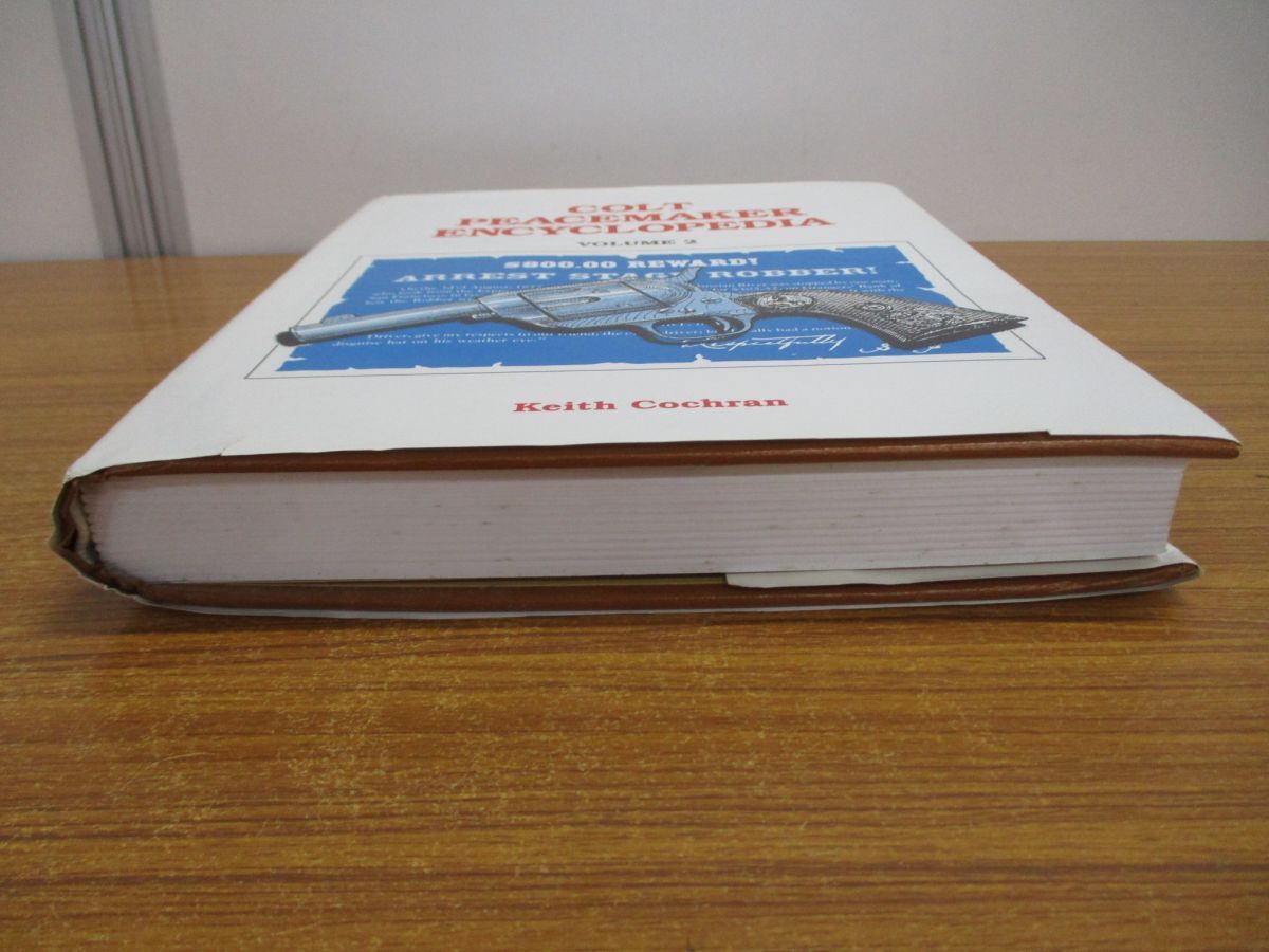ブランドのギフト △01)【同梱不可】COLT PEACEMAKER ENCYCLOPEDLA Volume2/コルト 戦記、ミリタリー