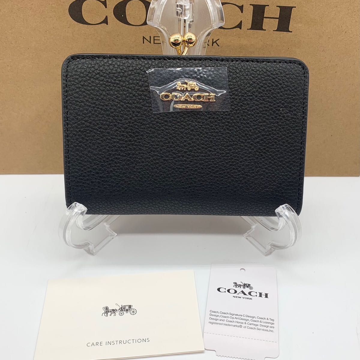 COACH 二つ折り財布　キスロック　C8337 ブラック　アウトレット品　訳あり品