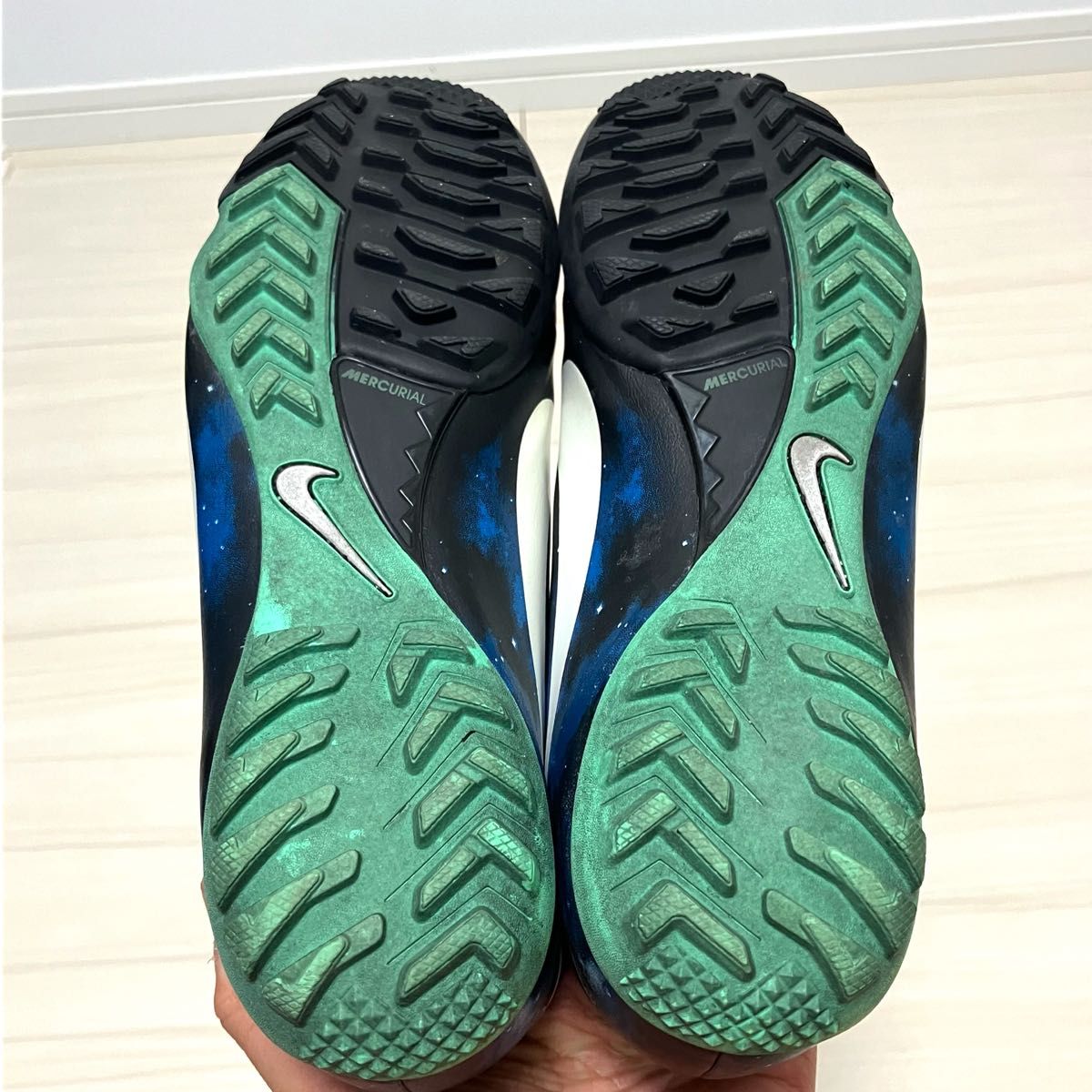 美品 NIKE ナイキ CR7 マーキュリアル ビクトリー Ⅳ TF 25 5cm 美品 NIKE ナイキ CR7 マーキュリアル ビクトリー Ⅳ TF 25 5cm