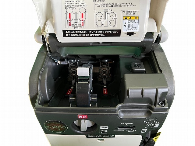 * unused goods *HONDA Honda enepoenepo sinusoidal wave inverter installing generator EU9iGB compressed gas cylinder cassette type inverter generator 90808