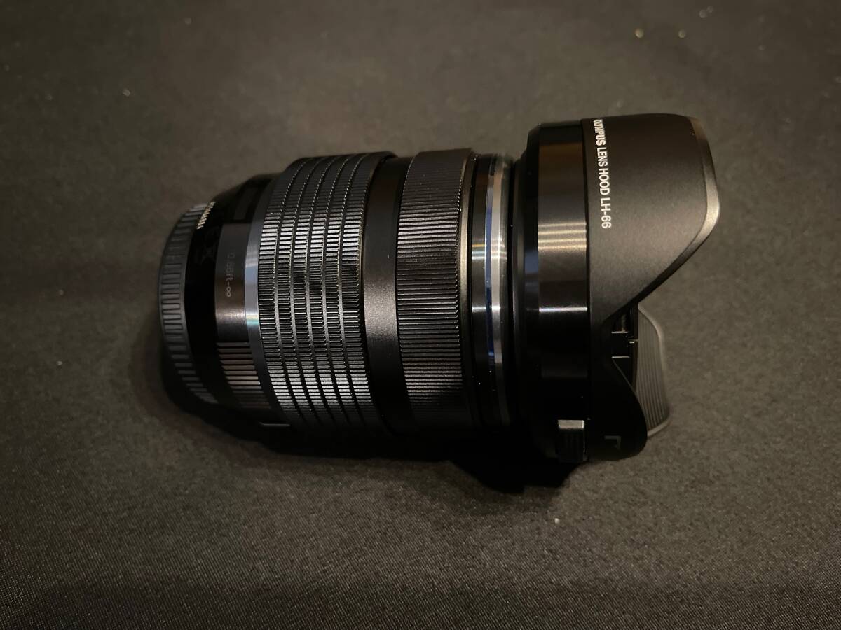 OLYMPUS M.ZUIKO DIGITAL ED 12-40mm F2.8 PRO beautiful goods lens filter attaching 