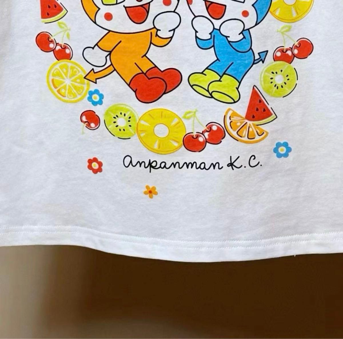 【新品】　ドキンちゃん　コキンちゃん　子供Tシャツ　半袖　90  フルーツ