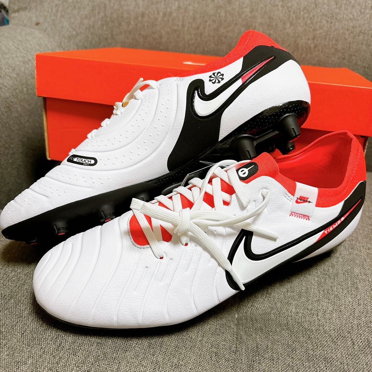 新品 NIKE LEGEND 10 PRO HG 27 0cm サッカースパイク|Yahoo 新品 NIKE LEGEND 10 PRO HG 27 0cm サッカースパイク|Yahoo