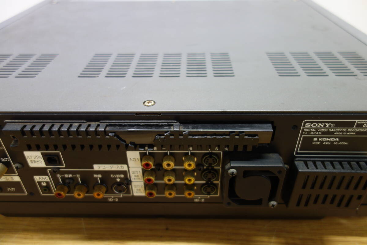SONY DHR-1000 デジタルビデオカセットレコーダー 1999年製 通電可 ソニー DVデッキ 中古 ジャンク品 4 管理ZI-120_画像10