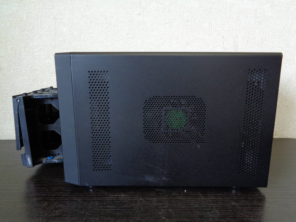 a Lexon Driven Shelter DS-1000 RL 4 Bay HDD none electrification possible junk control 100