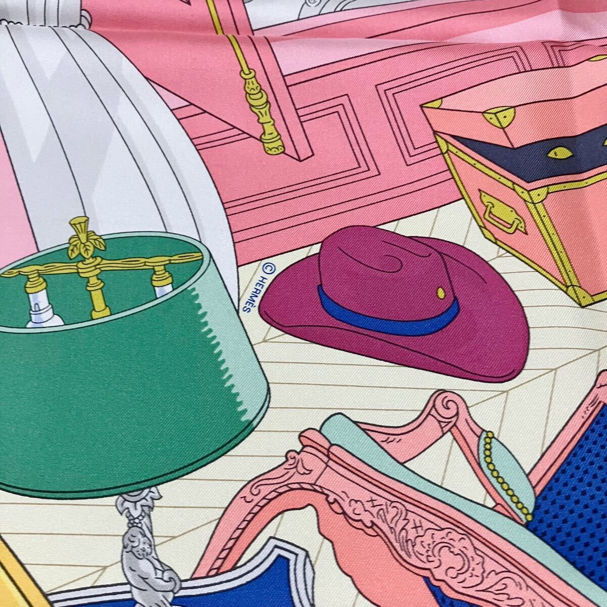 未使用】エルメス HERMES カレ90 24番地のミステリー Mystere au 未使用】エルメス HERMES カレ90 24番地のミステリー Mystere au