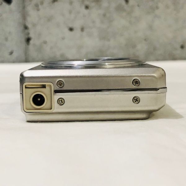 ht3014[60]//OLYMPUS* Olympus компактный цифровой фотоаппарат FE-220 6.3-18.9mm 1:3.1-5.9 серебряный 