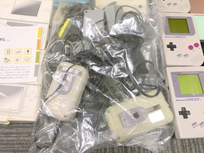 【ジャンク品】Nintendo ゲームボーイ アドバンス カラー ポケット ニンテンドー DS Lite 3DS SONY PSP 他 本体 44個まとめ 1円~ S3357の画像2