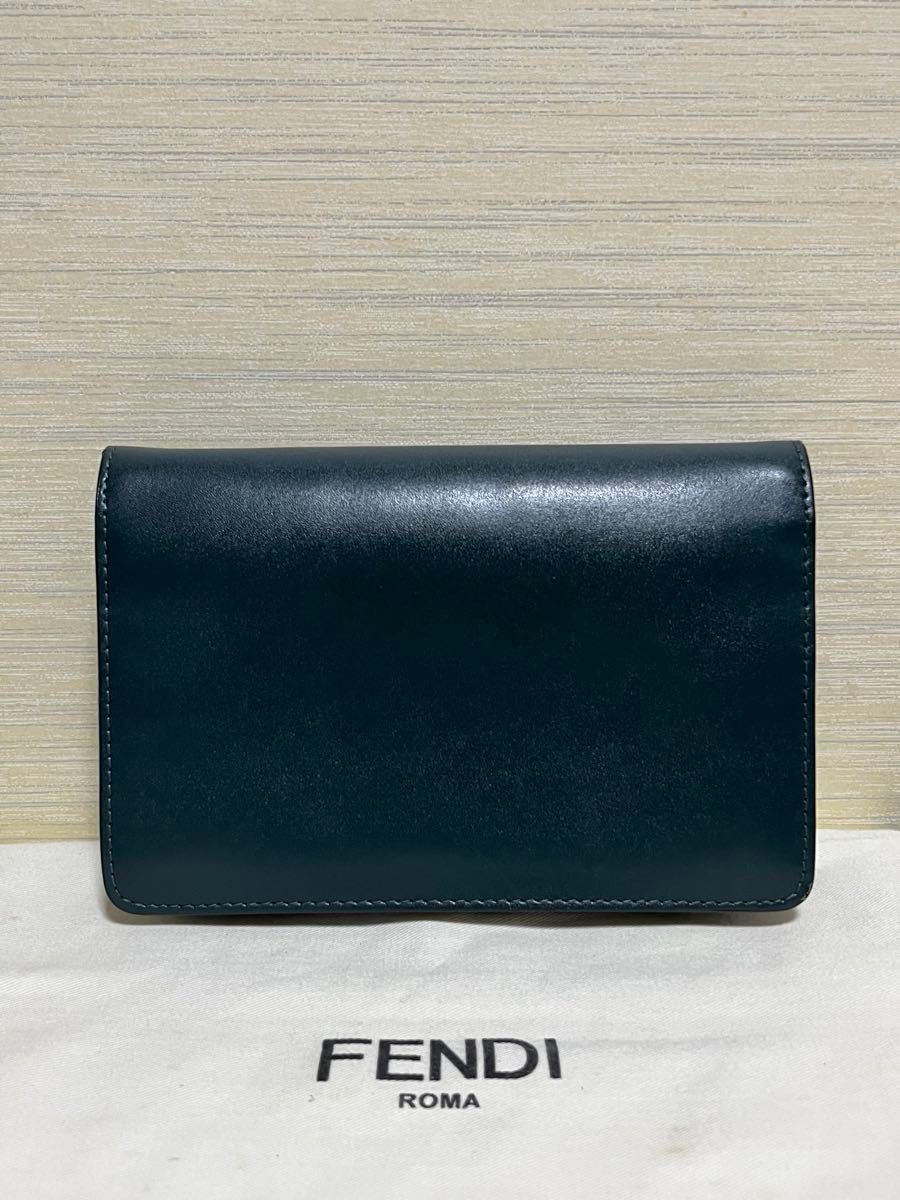 FENDI フェンディ マルチスタッズ チェーンウォレット FENDI フェンディ マルチスタッズ チェーンウォレット