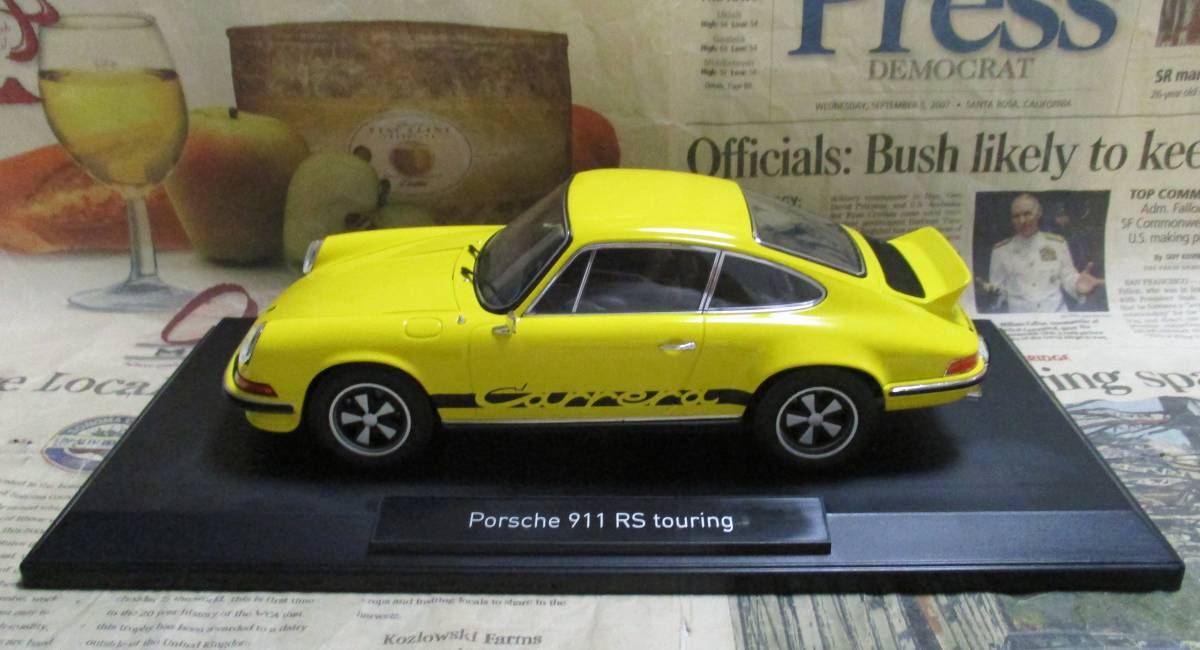 ☆レア絶版*Norev*1/18*1973 Porsche 911 RS Touring イエロー ☆レア絶版*Norev*1/18*1973 Porsche 911 RS Touring イエロー