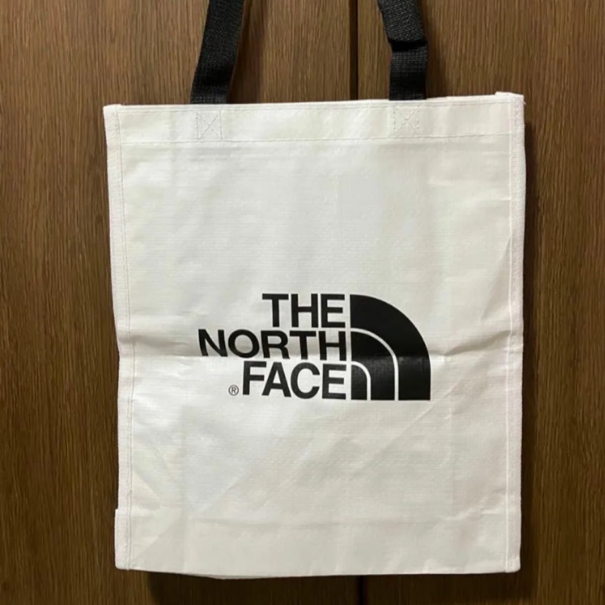 THE NORTH FACE 新品未使用　韓国正規品　ノースフェイス　ショッピングバッグ　トートバッグ　ショッパー　男女兼用　