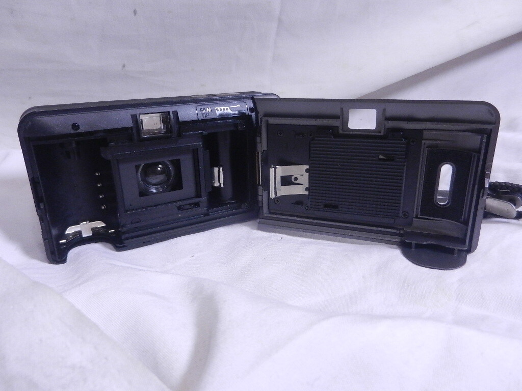 KONICA コニカ　BIG MINI BM-201 35mm 1:3.5 コンパクトフィルムカメラ コニカ 動作品_画像4