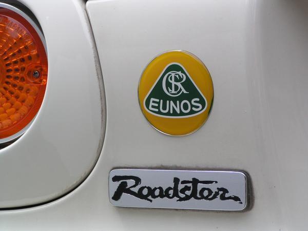  Eunos Mazda Roadster *EUNOS emblem 50Φ resin made *ZOOM zoom engineer ring made 