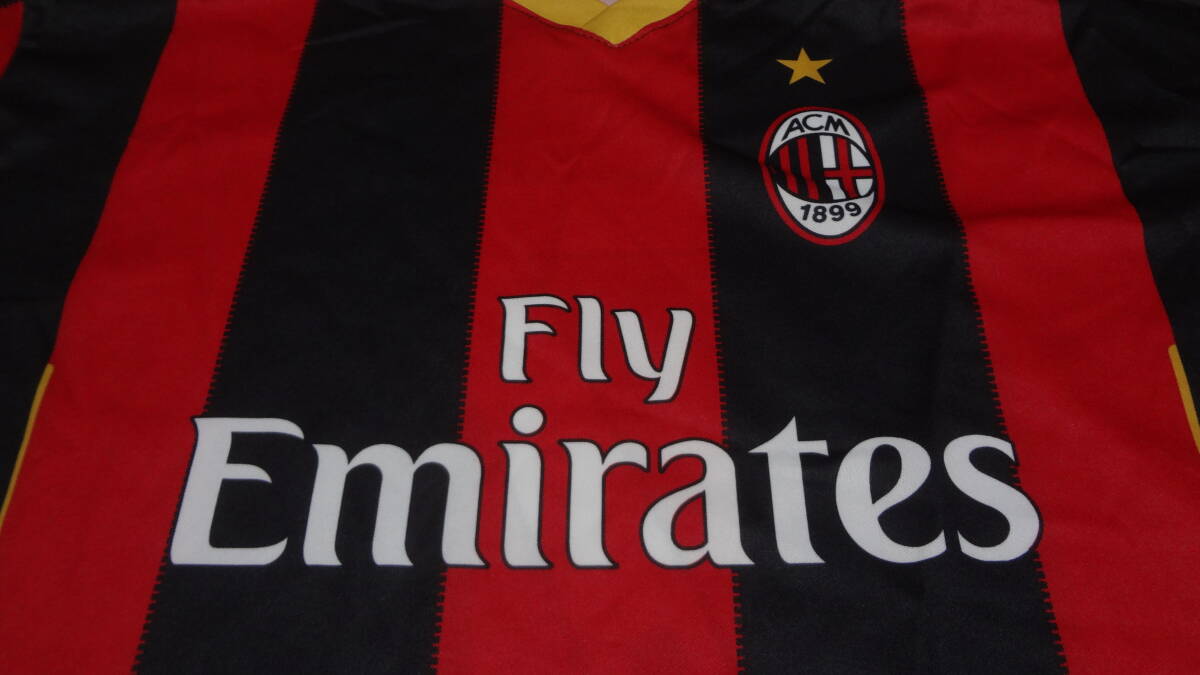 送料230円★美品sizeXL★AC Milan☆ACミラン/7番PATO★半袖★レプリカユニフォーム/セリエＡ★クラブチーム★イタリア★サッカー★男女兼用_画像2