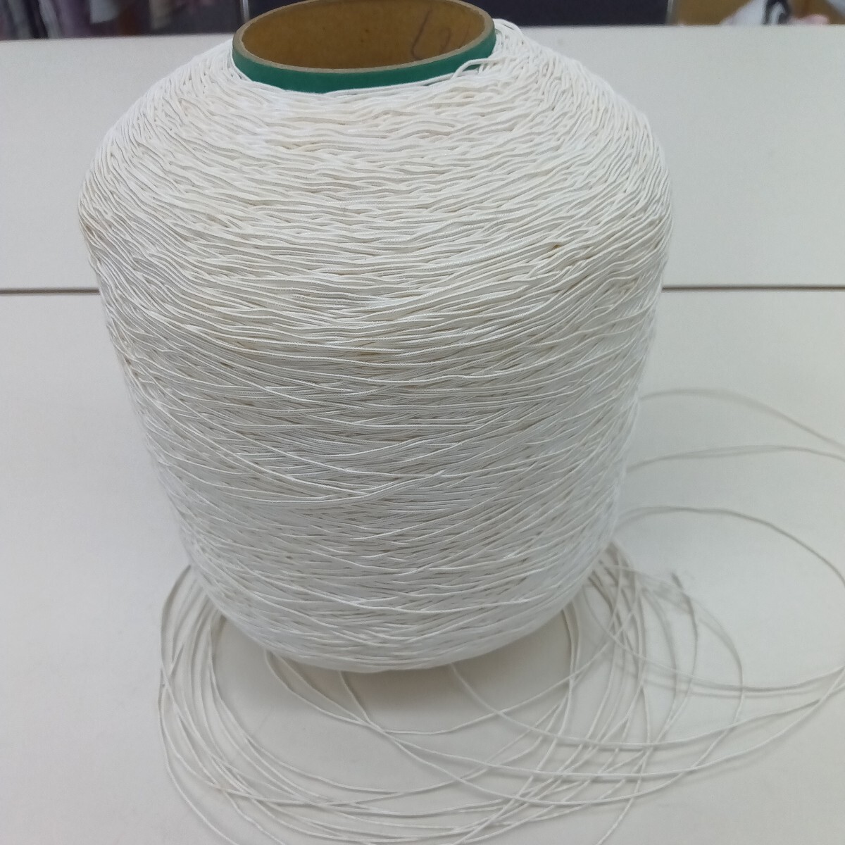 特殊コイルヤーン 約1kg 毛糸 ケイト シュシュ ピアス タッセル 手織り手編み 引き揃え糸 ファンシーヤーン アクセサリーの画像1