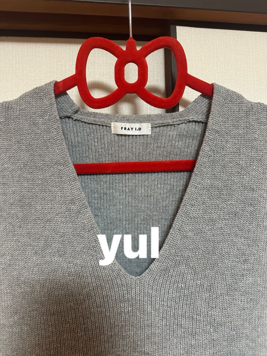 FRAY I D 美品 イエロー刺繍×グレーニットセット ワンピース1 FRAY I D 美品 イエロー刺繍×グレーニットセット ワンピース1