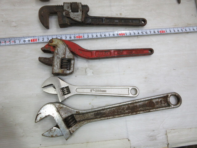 D813☆○工具大量セット-ハンマー-角定規-スパナ-モンキー D813☆○工具大量セット-ハンマー-角定規-スパナ-モンキー