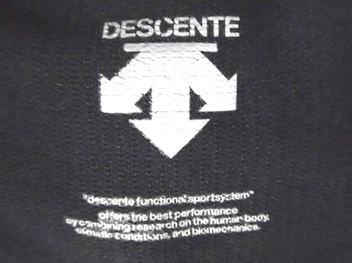 DESCENTE MOVE SPORT Descente Move sport dry transfer short sleeves . sweat speed . function T-shirt .3960 NVY S use . beautiful goods / training 