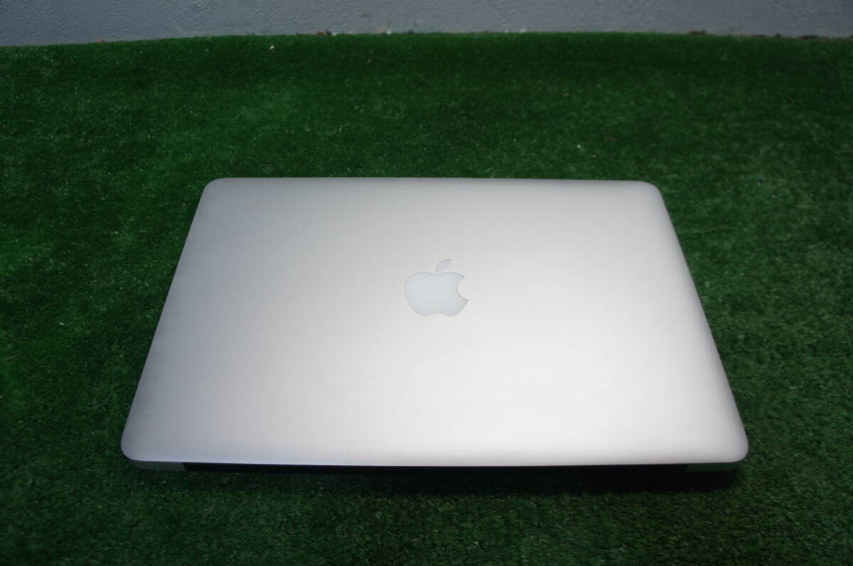 MacBook Air 13インチ　モデルA1466 充電器が無い為ノーチェック_画像1