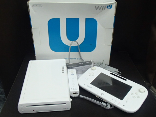 #60845【中古品】NINTENDO ニンテンドー Wii U 本体 WiiU ゲームパッド リモコン ゲームパッド用電源ケーブル 現状品_画像1