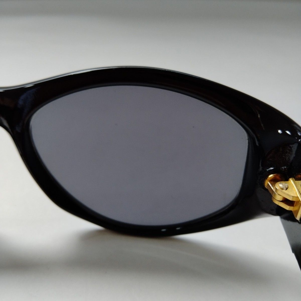 FENDI　フェンディ　サングラス　レディース　ブランド　メガネ　眼鏡　ブラック ブラック