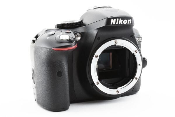 ＃20149 Nikon　D5300 ボディ ショット数　6574枚　動作確認済_画像4