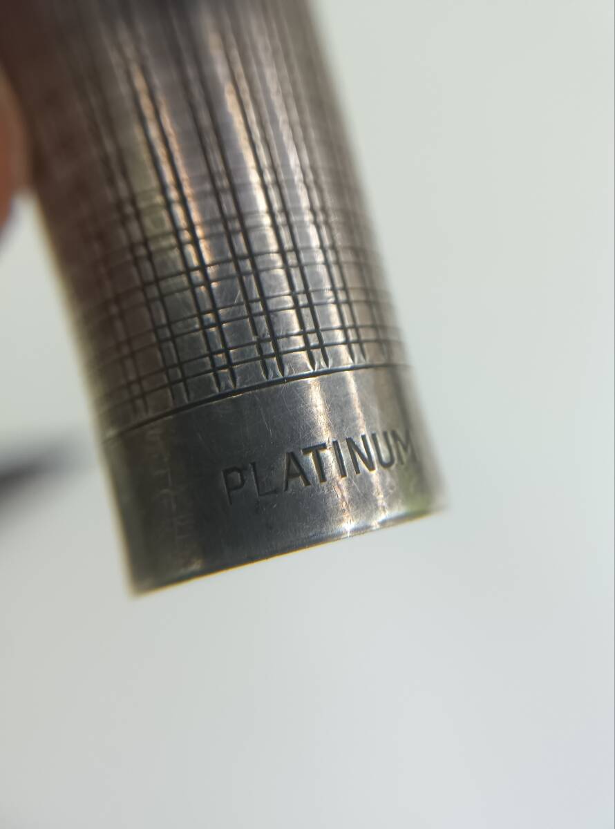 PLATINUM 本体SILVER刻印　ペン先Pt刻印 プラチナ シルバー 万年筆 文具 文房具 筆記用具　◆5089_画像4