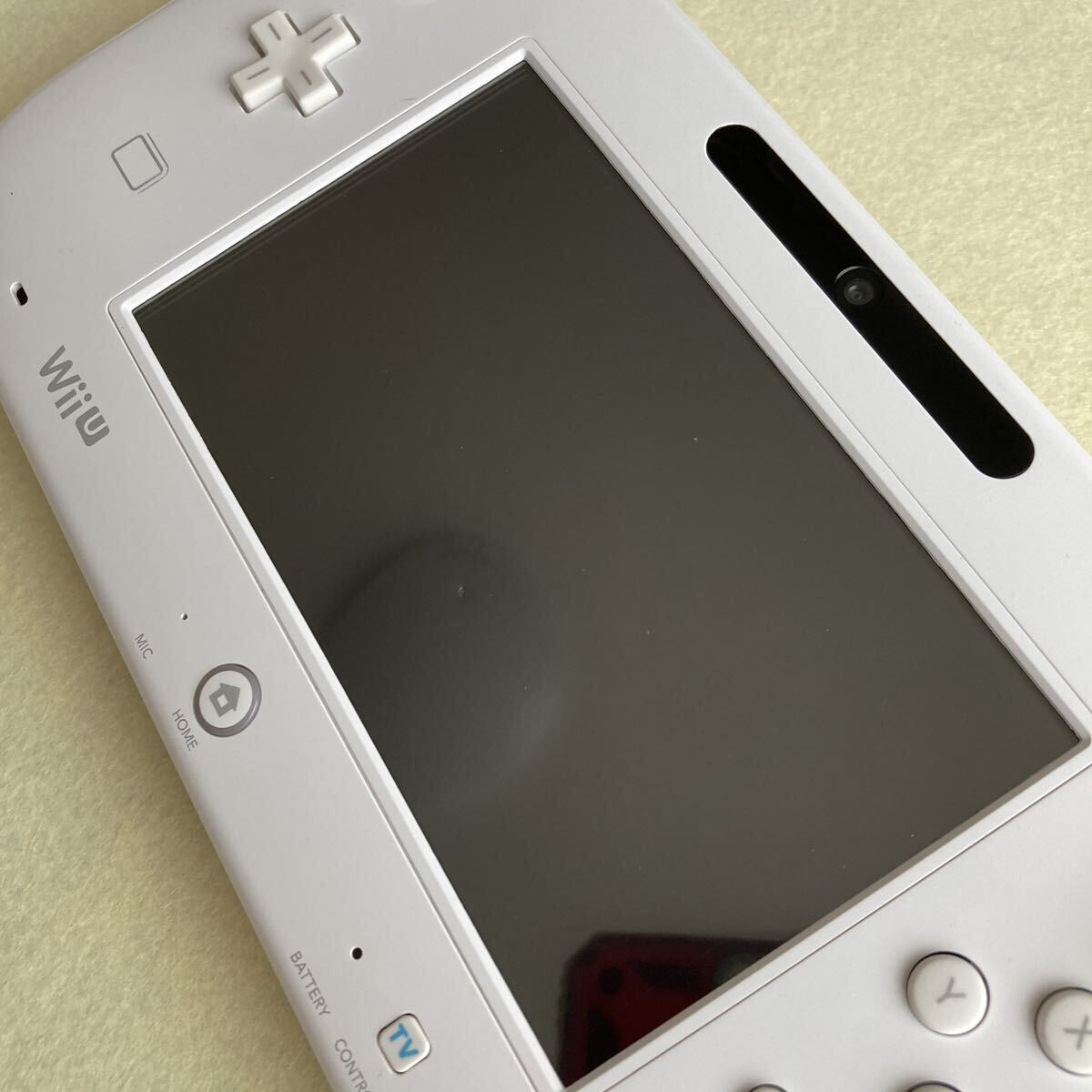 ジャンク品　Wii U 32GB 本体＋パッドセット　ホワイト　任天堂_画像2
