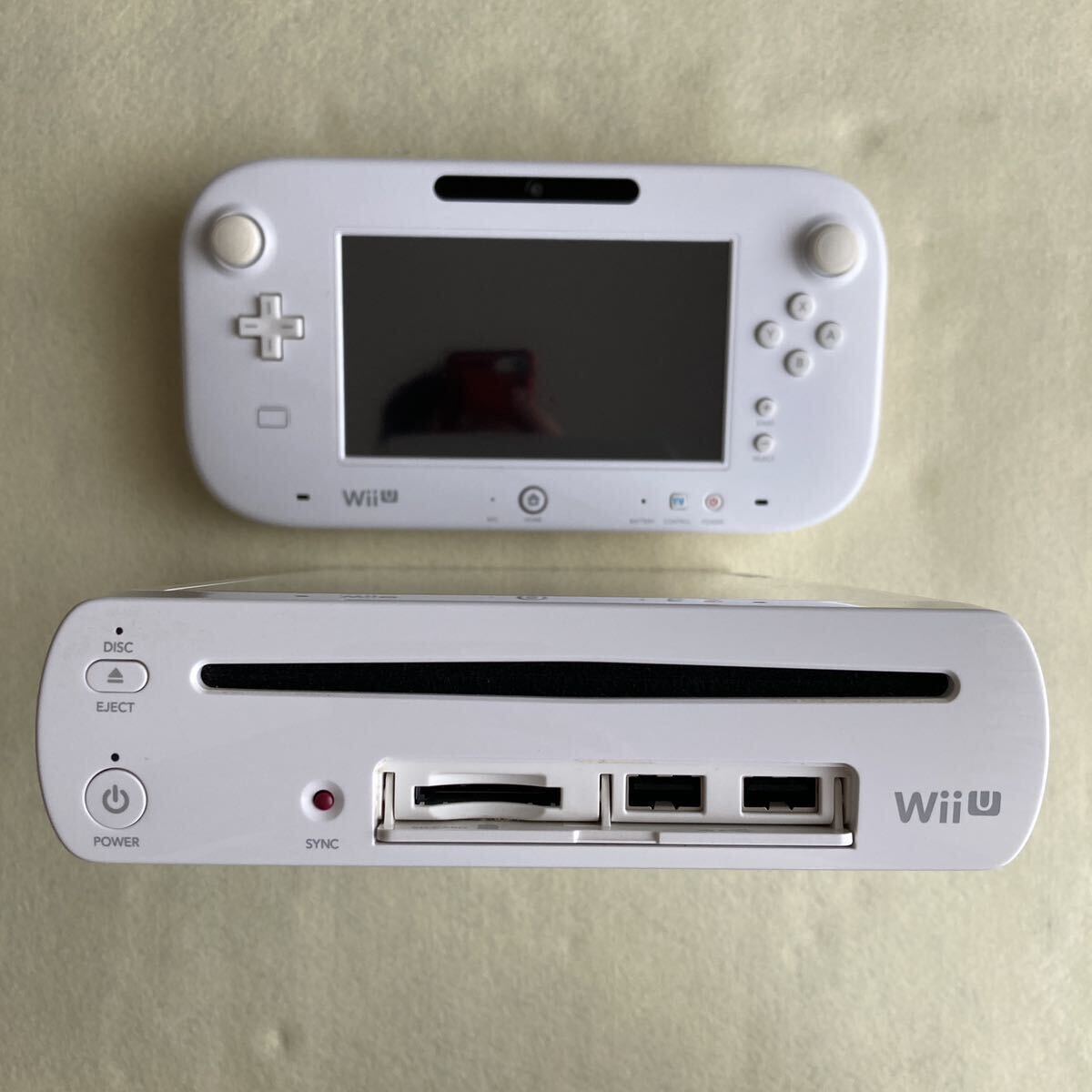 ジャンク品　Wii U 32GB 本体＋パッドセット　ホワイト　任天堂_画像10