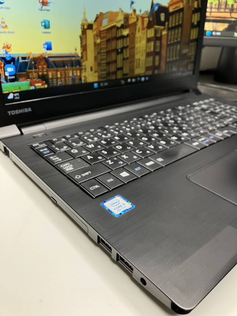 フルHD液晶☆第8世代i5『メモリ16GB+爆速SSD』Core i5-8250U/Windows11Pro/Office2021/人気東芝ノートパソコン/Bluetooth/バッテリー交換済の画像5