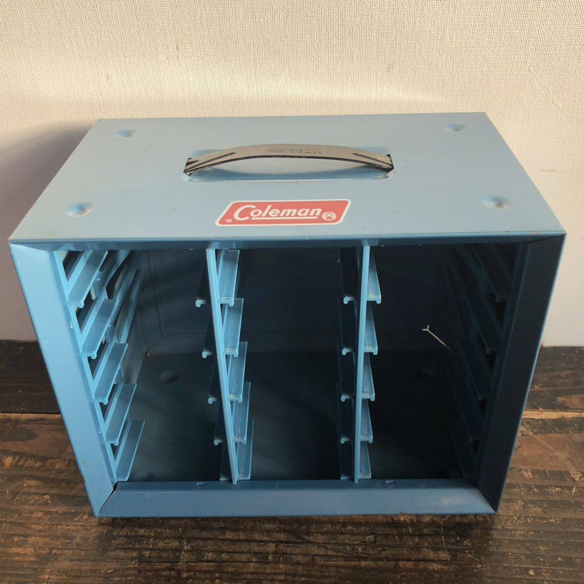 コールマン パーツ ディスプレイ メタル キャビネット 1980年代 アクロ ミルズ Coleman Akro-Mils Blue Metal Parts Cabinet 中古 USA 廃盤_画像3