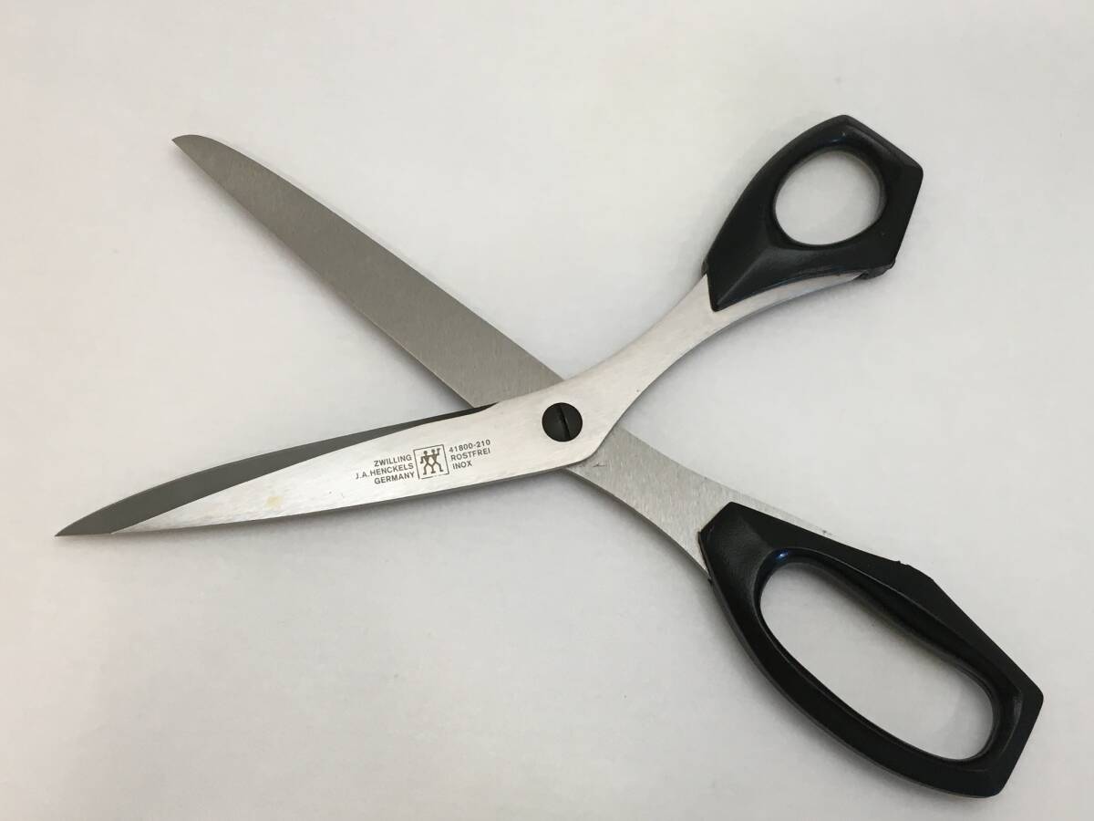 ■ZWILLING J.A.HENCKELS ツヴェリング ヘンケルス はさみ 全長約210mm GERMANY STAINLESS 鋏 ハサミ 文房具 使用感少なめ■の画像4