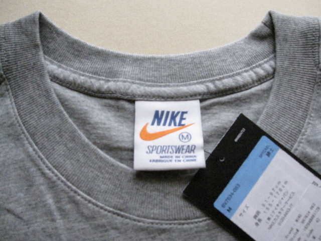 NIKE　ナイキ　ゴツナイキ　６連　Tシャツ　Mサイズ　グレー　新品未使用_画像3