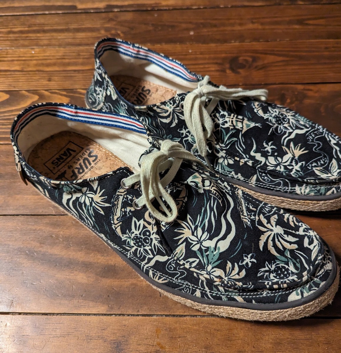 VANS（バンズ）SURF SIDERS モカシン・スリッポンV3648CV ALOHA RATA MOC_画像2