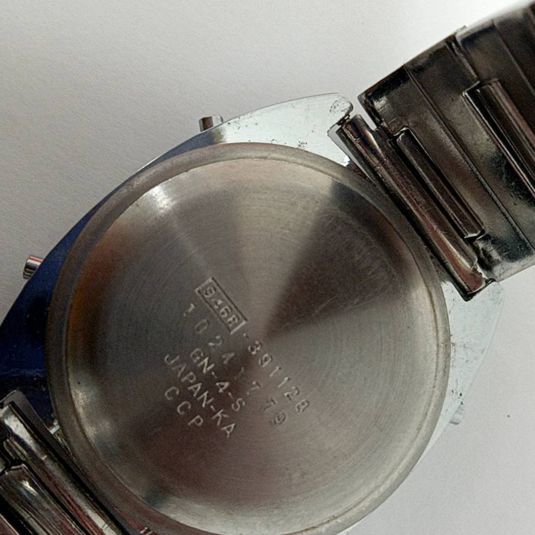 #1234 VEGA CITIZEN シチズン ベガ GN-4-S 腕時計 ケース付き 不動品 クォーツ QZ クロノグラフ デジタル時計 メンズ の画像5