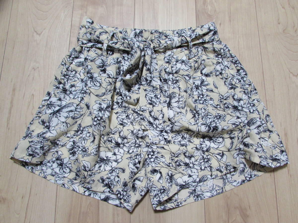 USED*RAY CASSIN Ray Cassin * culotte pants * floral print * beige * yellow 