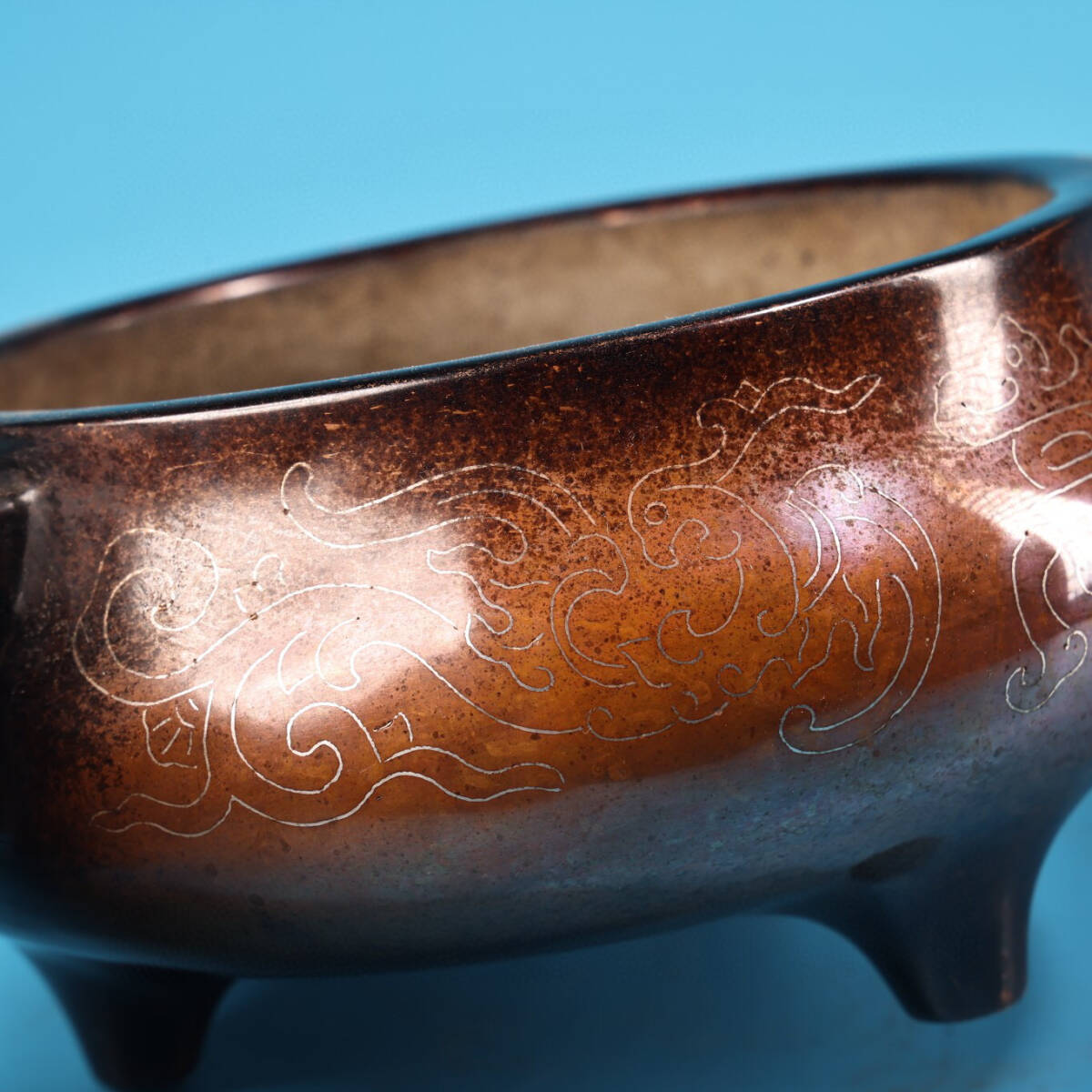 館蔵珍品 紫銅製 銀絲嵌 雙耳 三足熏香炉』置物 賞物 貴重物品 館蔵珍品 紫銅製 銀絲嵌 雙耳 三足熏香炉』置物 賞物 貴重物品