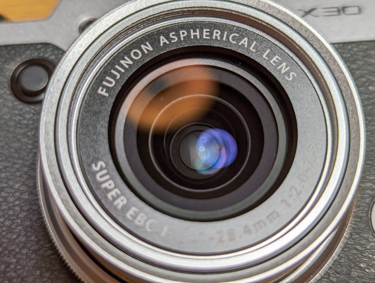 Fujifilm X30 レンズフード＆プロテクターフィルター付