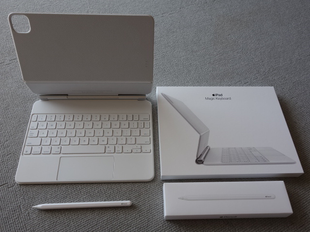 ★☆ Apple Magic Keyboard(第4世代) 英語(US) ホワイト 新品同様 , Apple Pencil(第2世代) 新品同様 ☆★_画像4